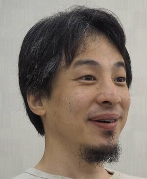 news4vip 1640167060 2102 300x365 - 【画像】 結婚した男の末路をご覧くださいｗｗｗｗｗｗ