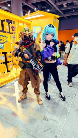 news4vip 1693174928 1303 300x533 - 【画像】 コスプレイヤーさん、進化を遂げてしまう