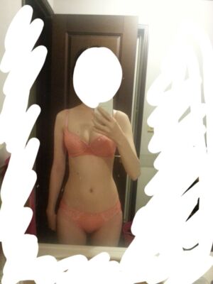 news4vip 1440939434 12101 300x400 - 【画像】 キミたちにおっぱいの現実を教えてあげる